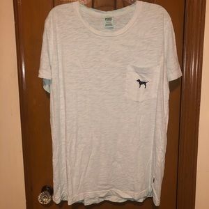 Light turquoise tee VS PINK